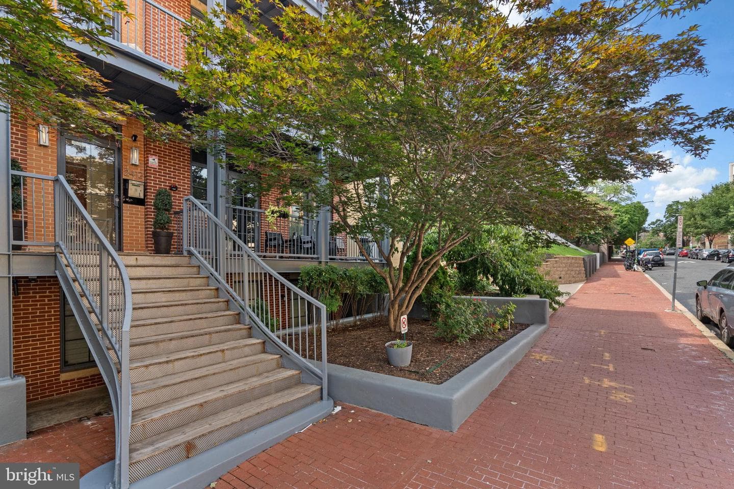2412 17th Street NW #301 photo 3