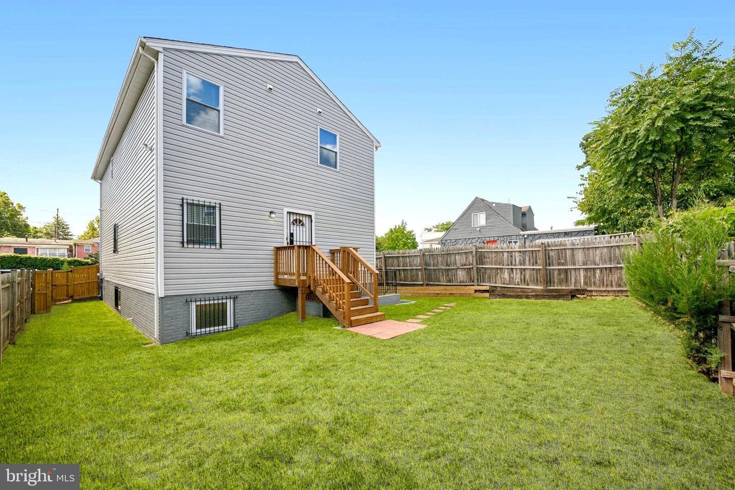 4928 Astor Place SE photo 29