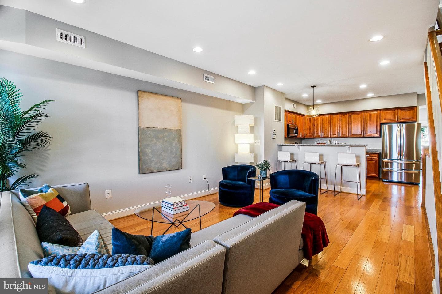 1132 Neal Street NE photo 10