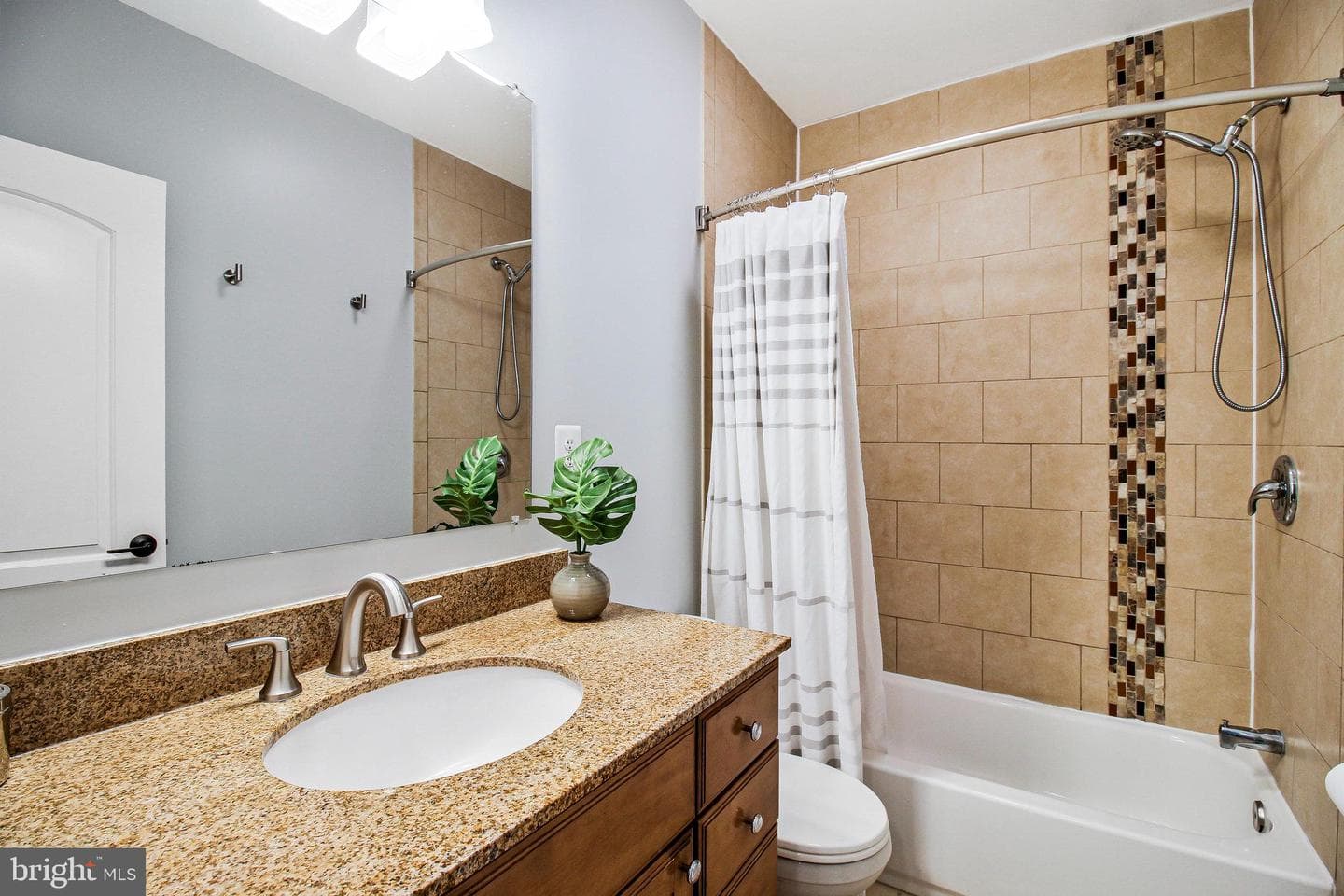 1132 Neal Street NE photo 35