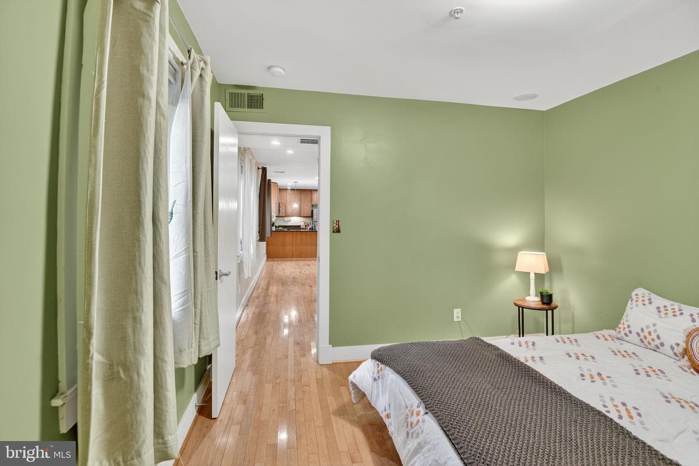 1323 K Street SE #203 photo 10