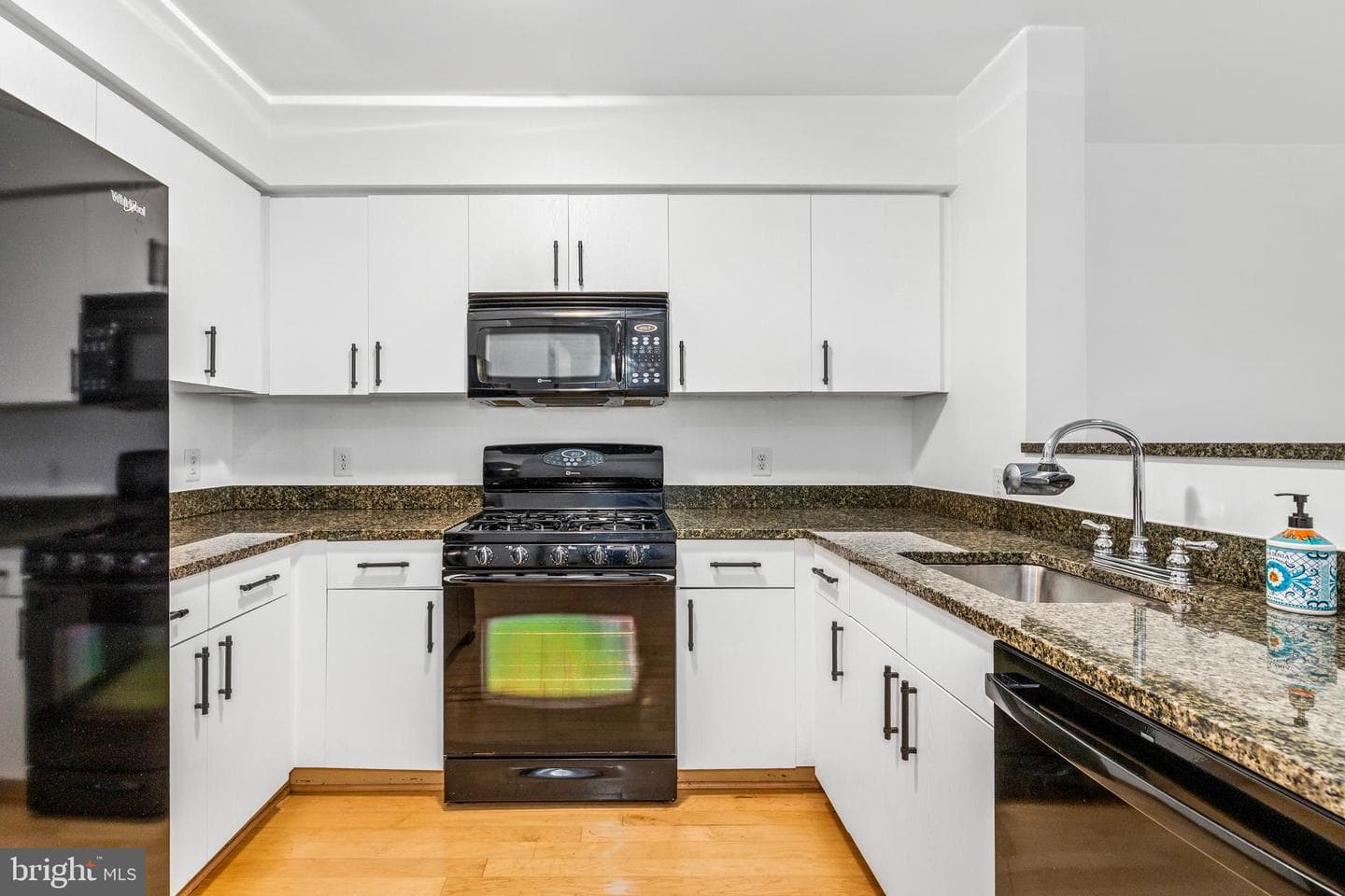 1000 New Jersey Avenue SE #608 photo 5