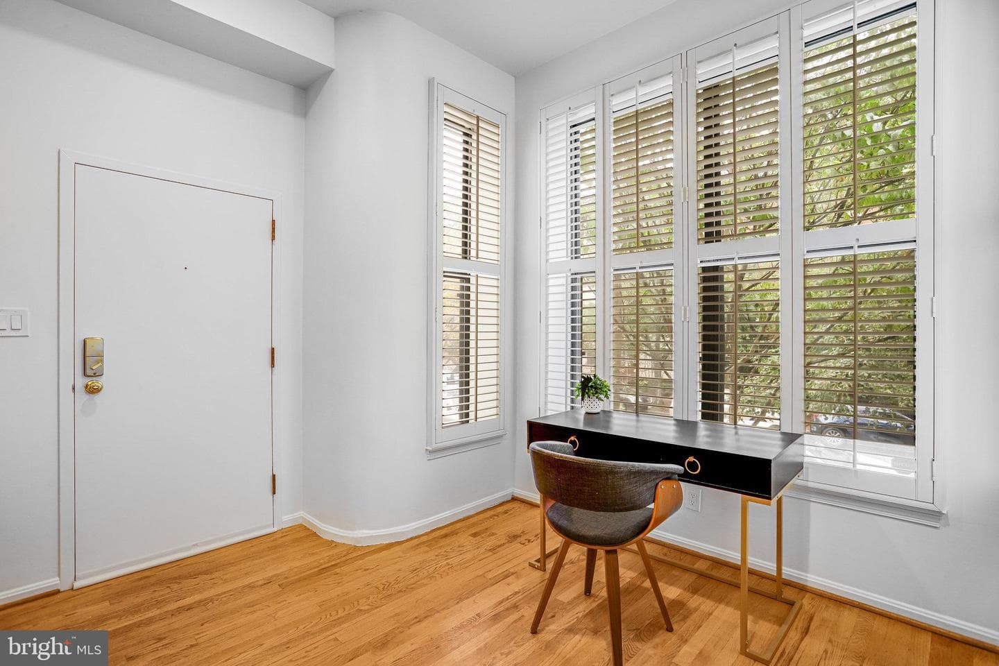 1416 21st Street NW #101 photo 3