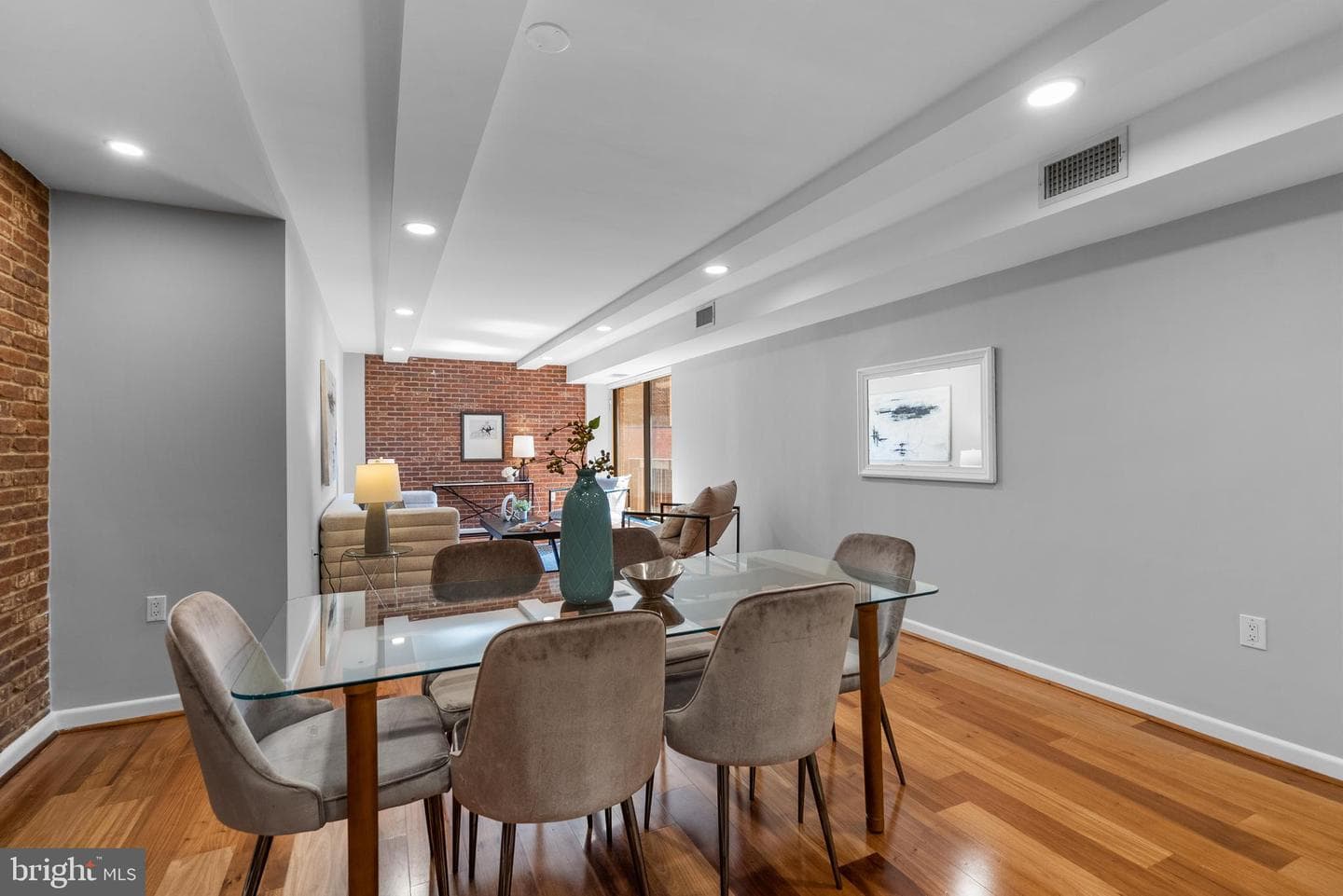 1045 31st Street NW #302 photo 11