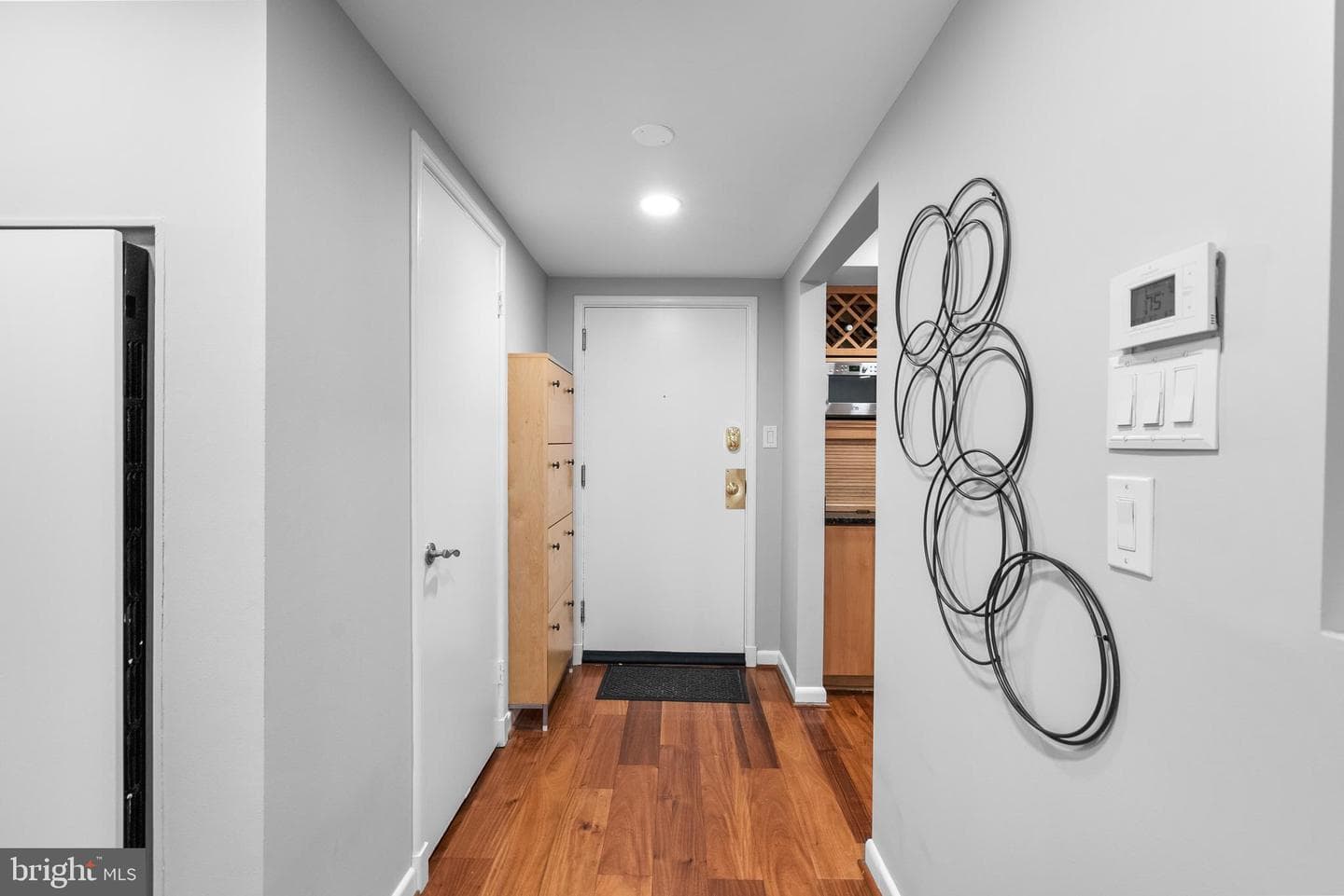 1045 31st Street NW #302 photo 3