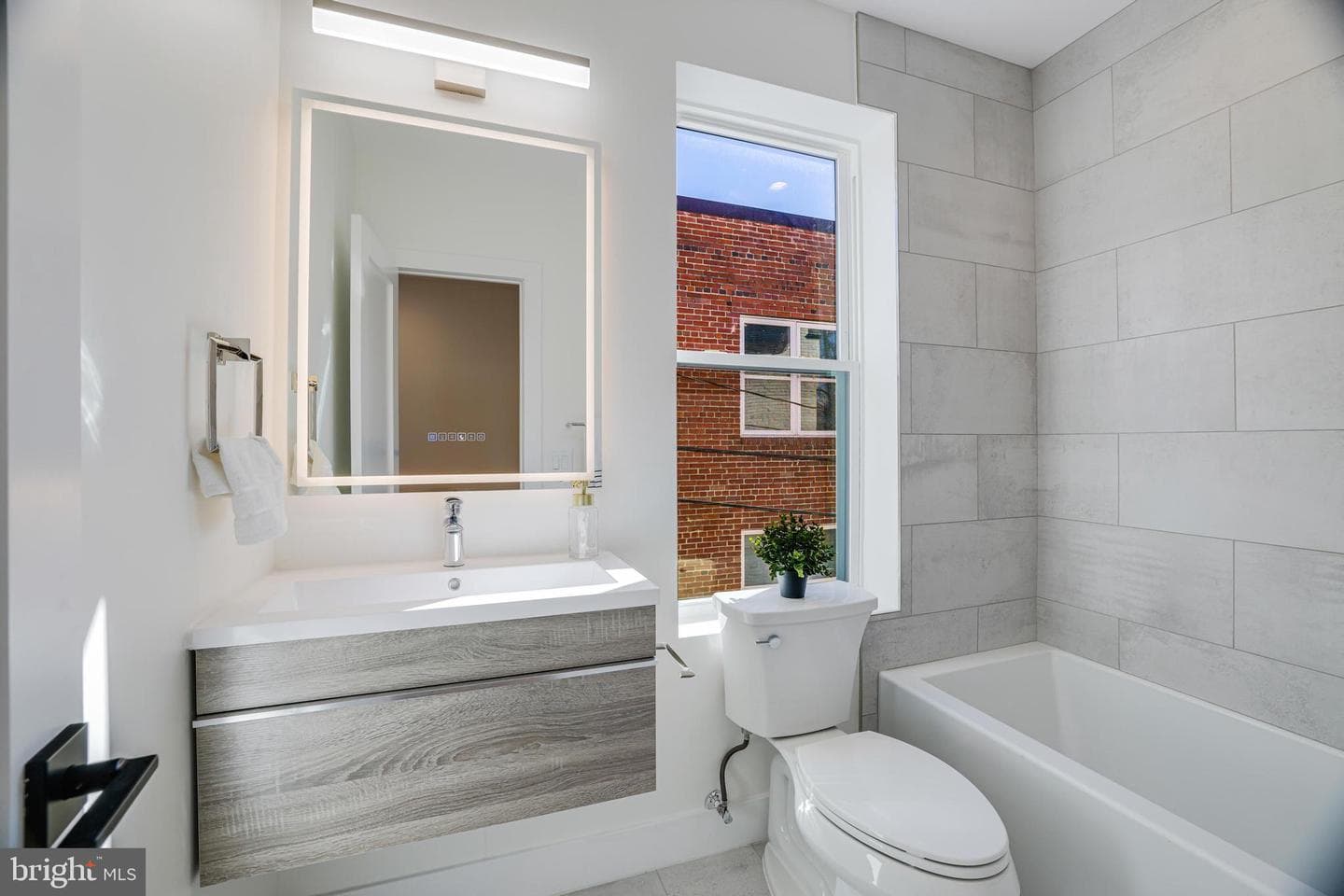 1205 Shepherd Street NW photo 28