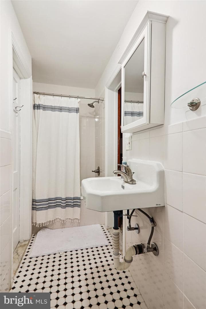 3195 Westover Drive SE photo 38