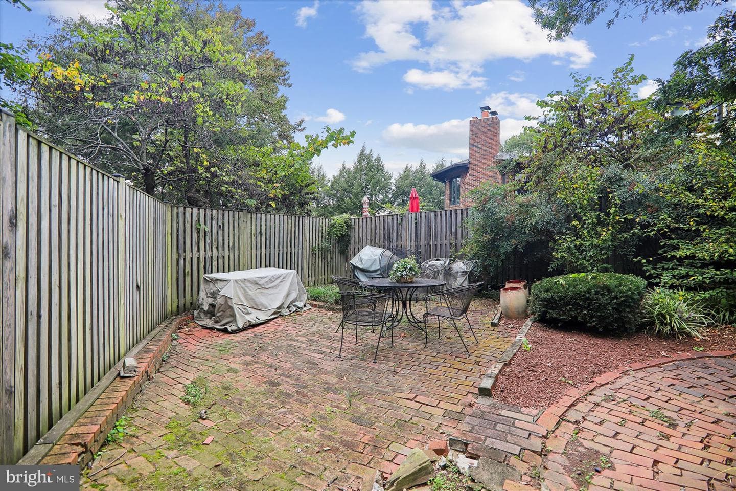 3195 Westover Drive SE photo 6