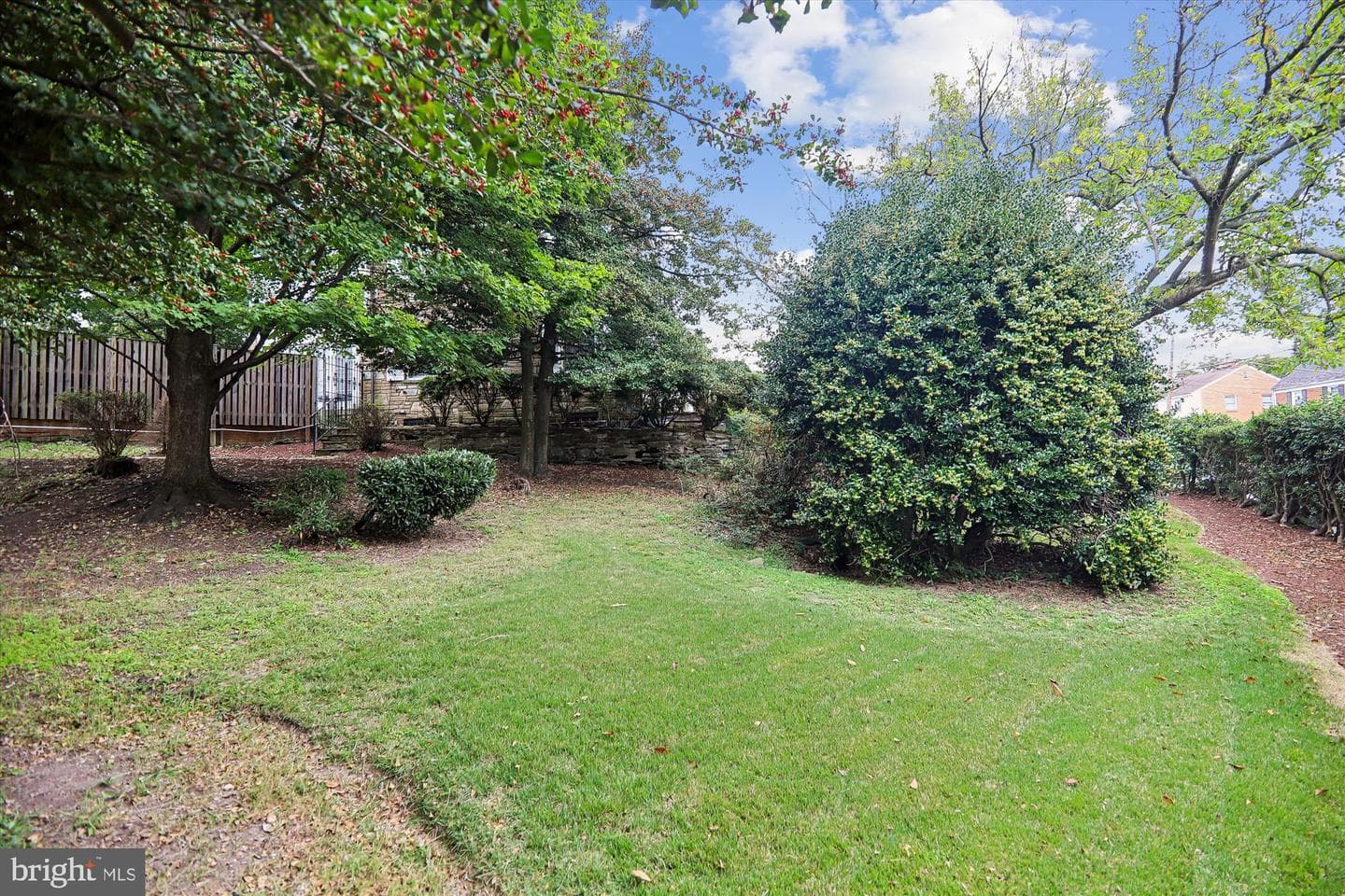 3195 Westover Drive SE photo 7