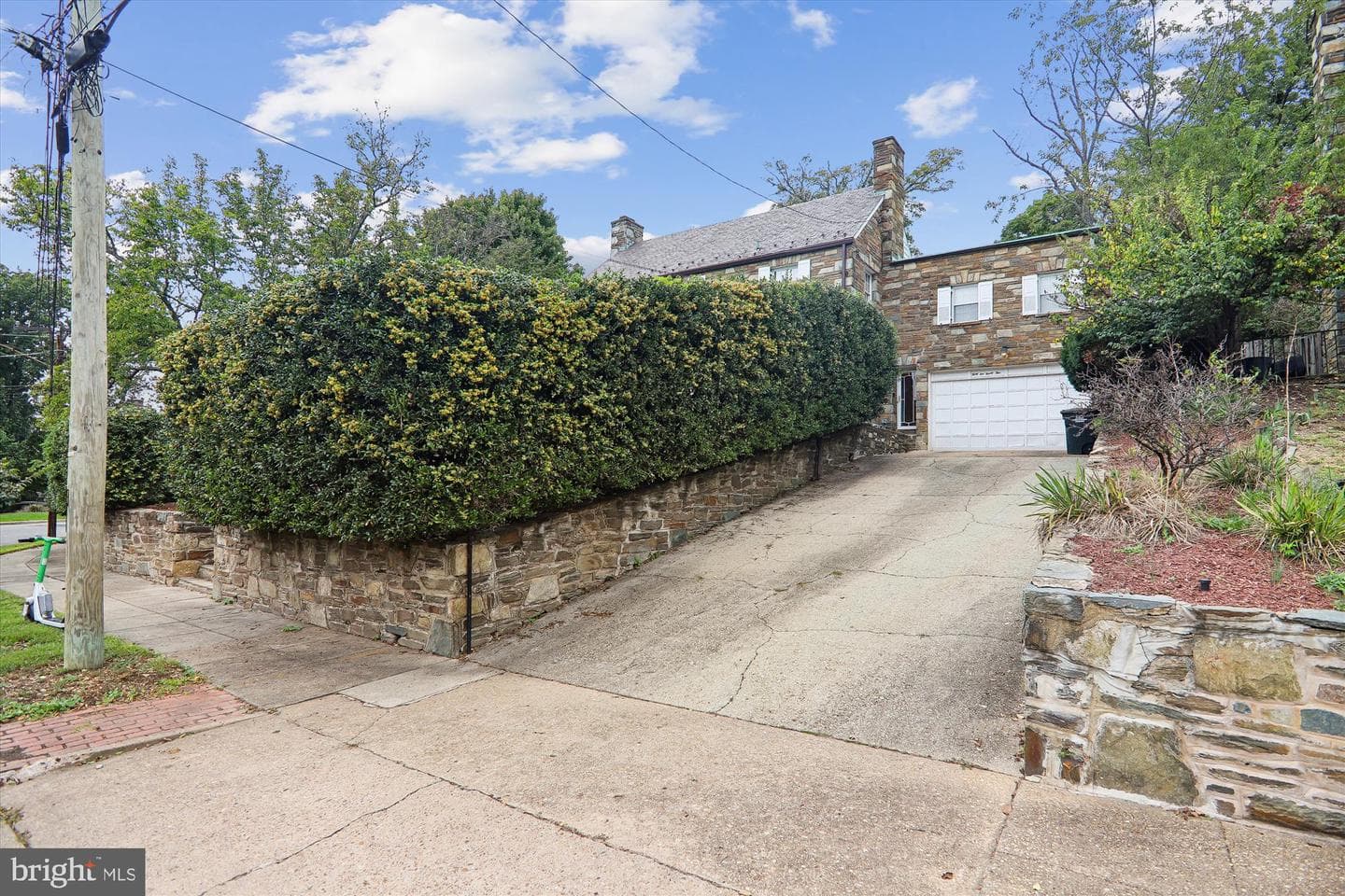 3195 Westover Drive SE photo 8