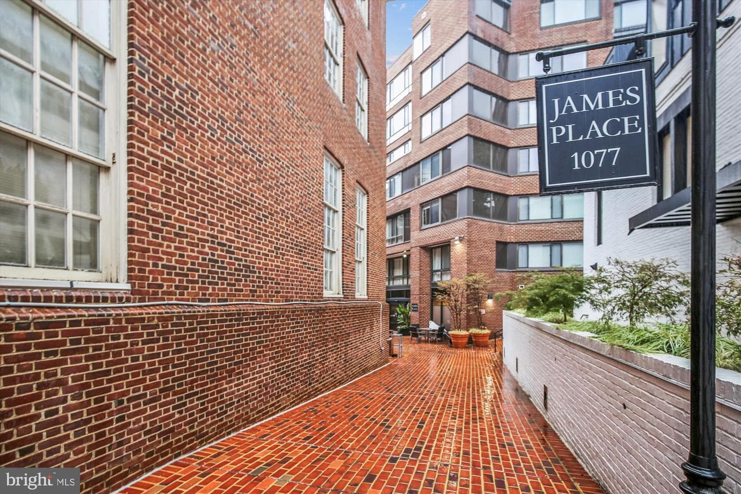 1077 30th Street NW #612 photo 3