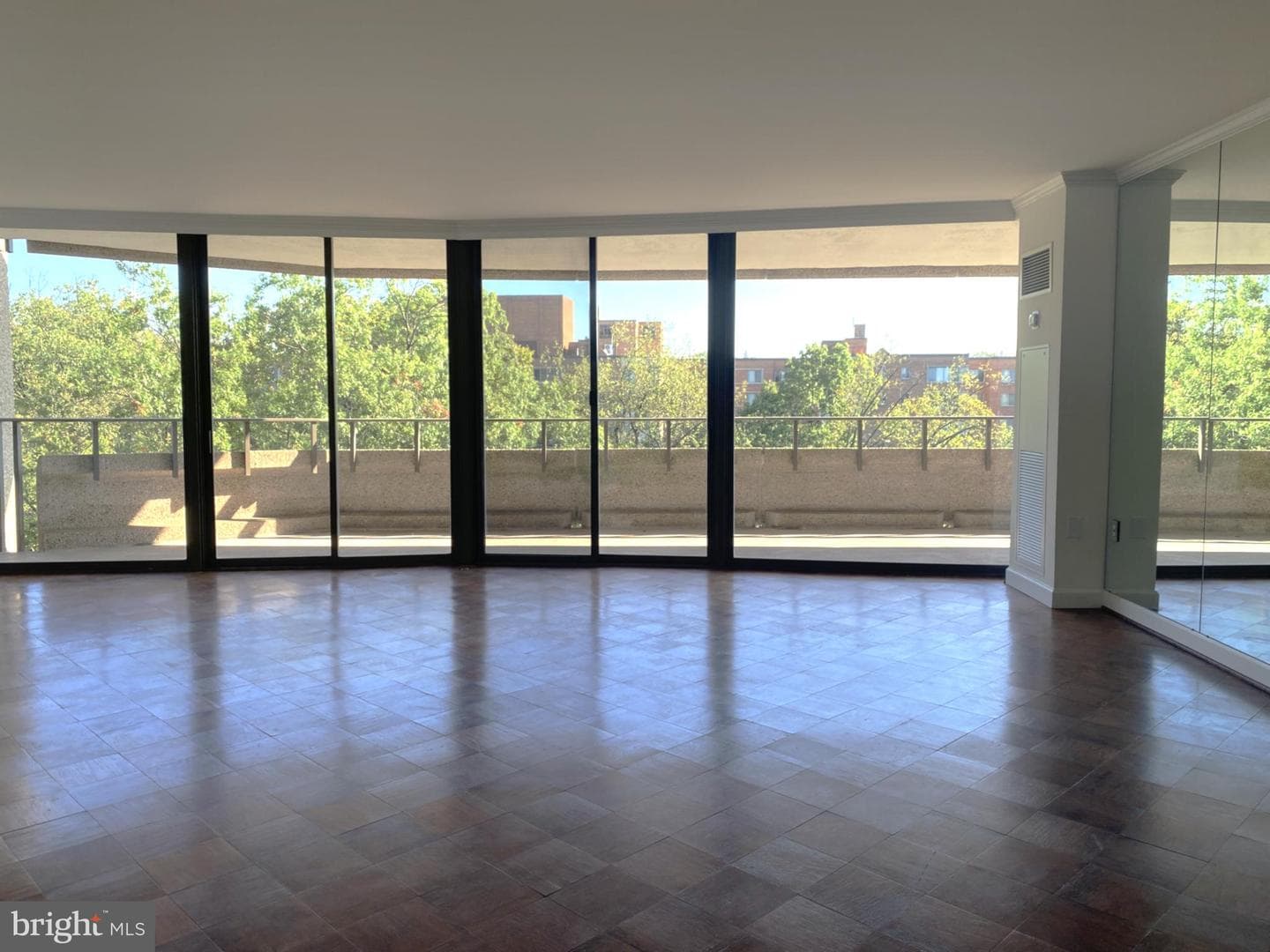 4200 NW Massachusetts Avenue NW #613 photo 6