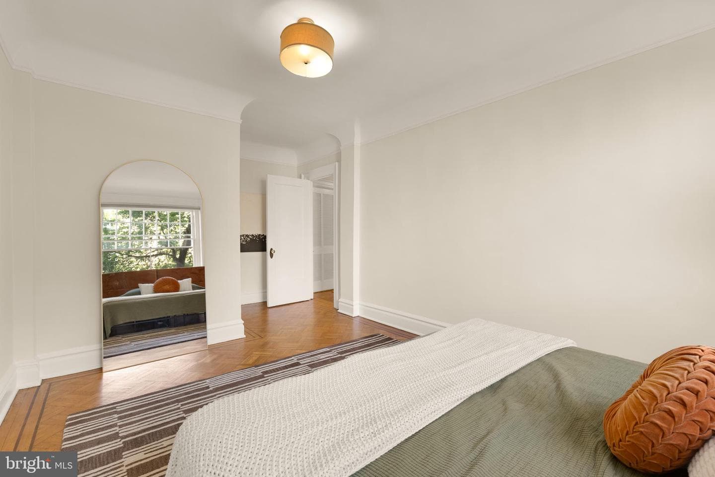 2039 New Hampshire Avenue NW #401 photo 23