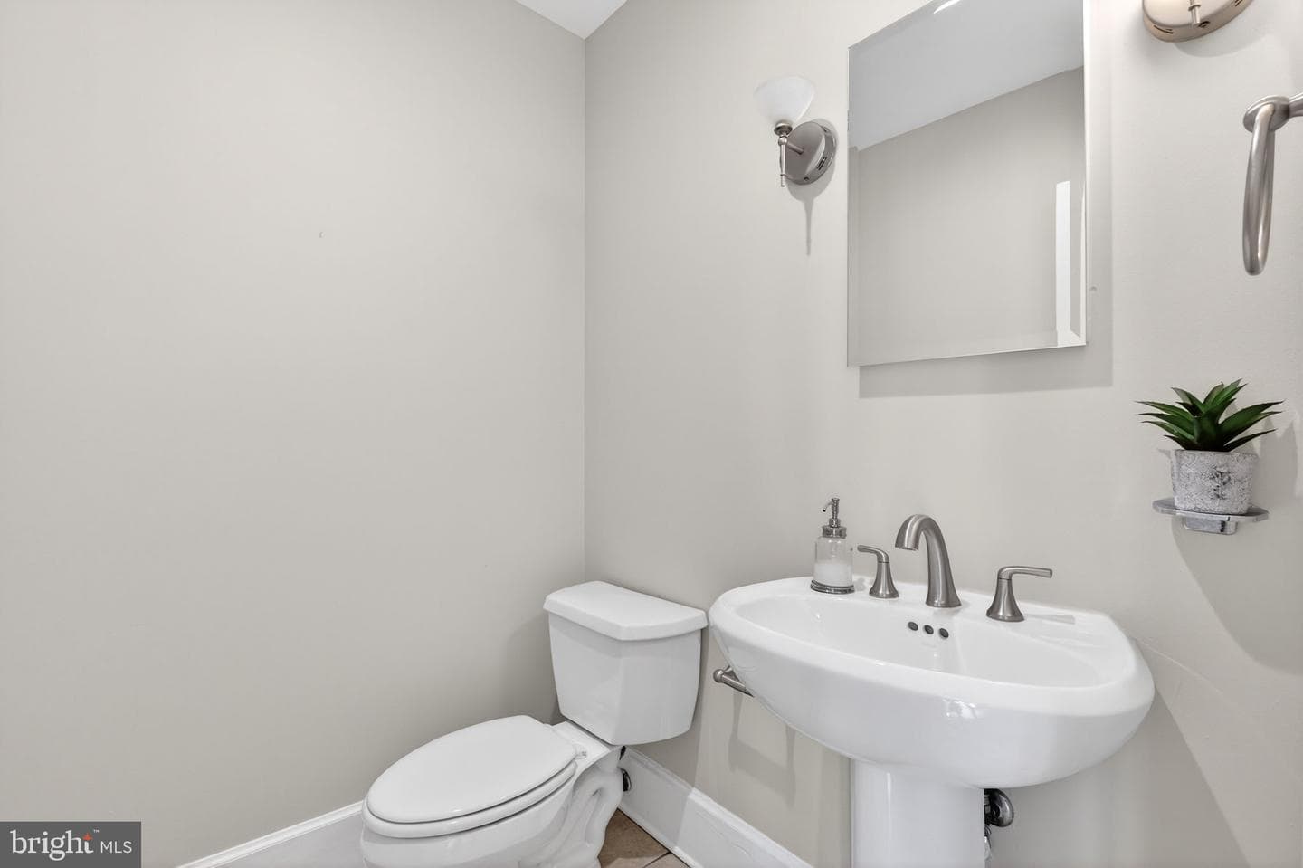 1510 R Street NW photo 22