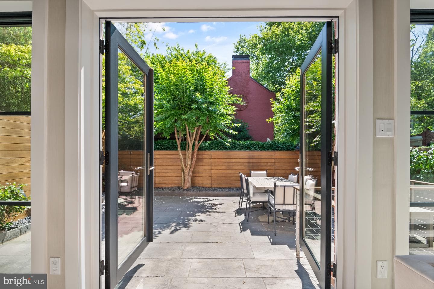 3043 P Street NW photo 32