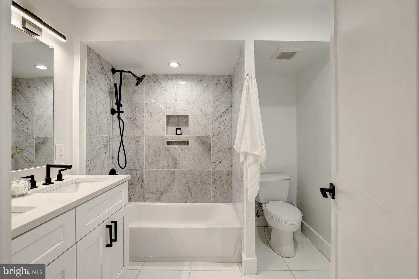 3210 8th Street NE #1 photo 18