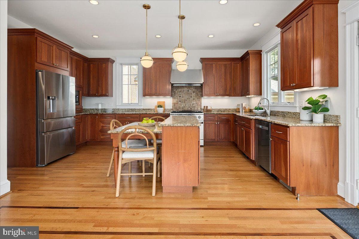 1501 Hamilton Street NW photo 22