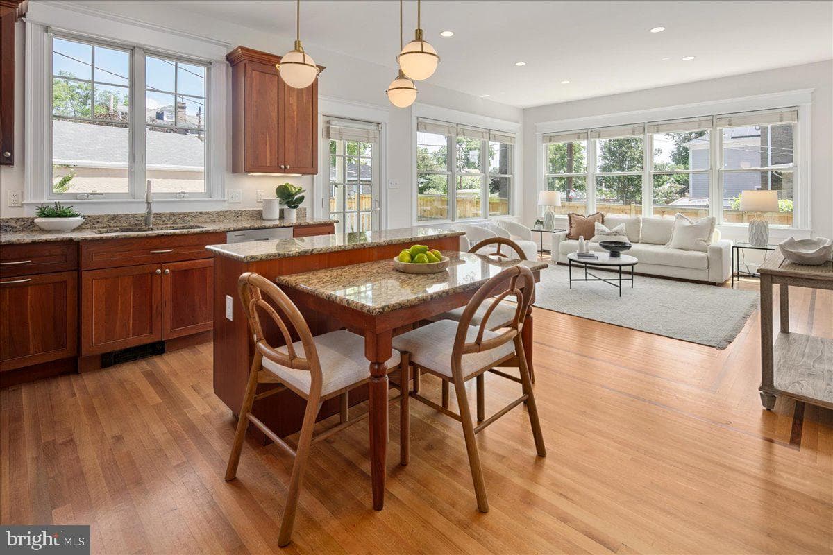 1501 Hamilton Street NW photo 28