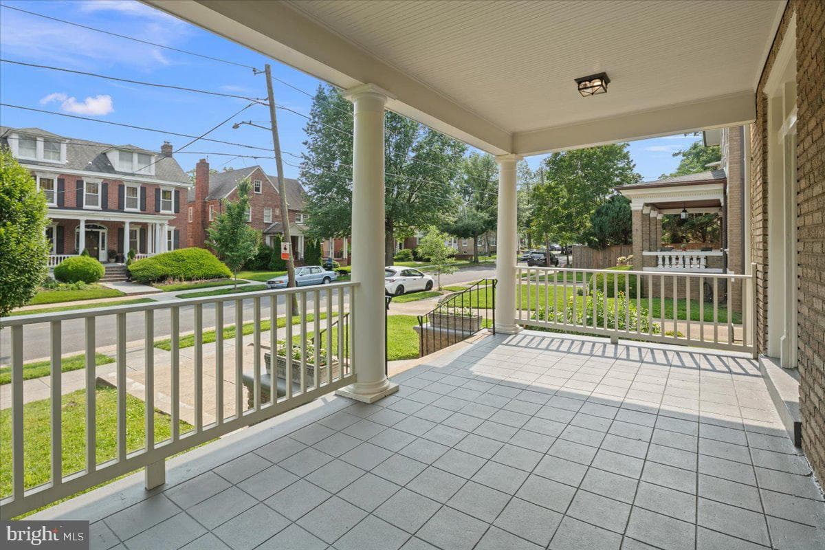 1501 Hamilton Street NW photo 3