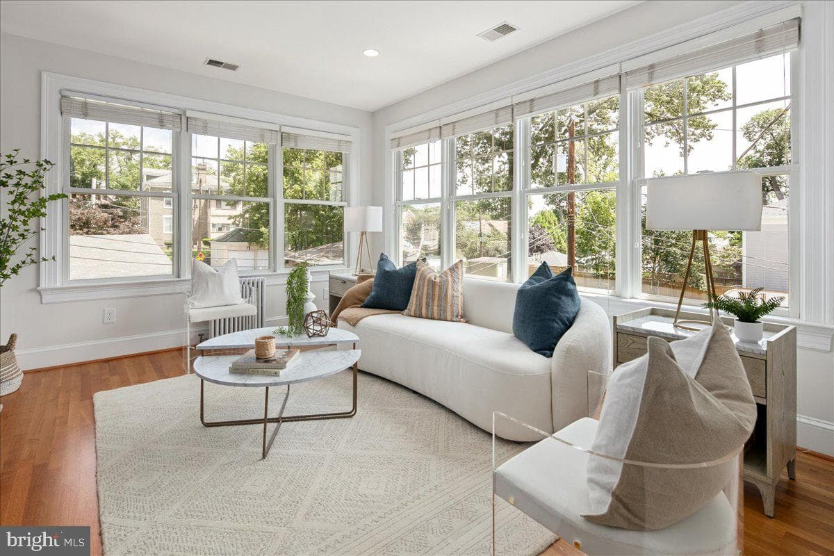 1501 Hamilton Street NW photo 34
