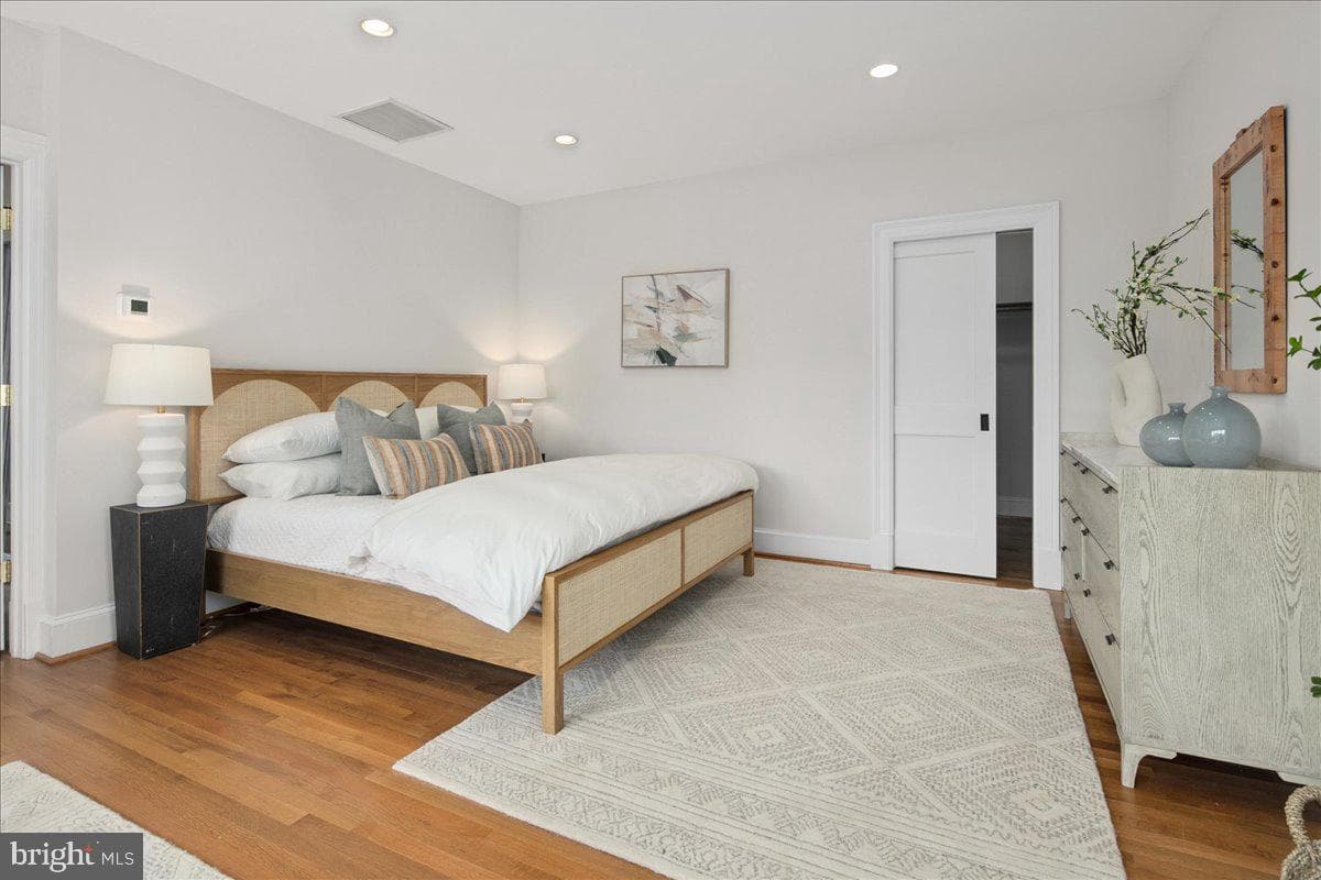1501 Hamilton Street NW photo 38