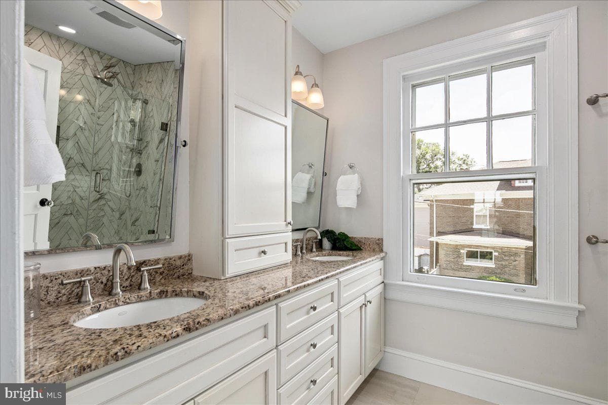1501 Hamilton Street NW photo 40