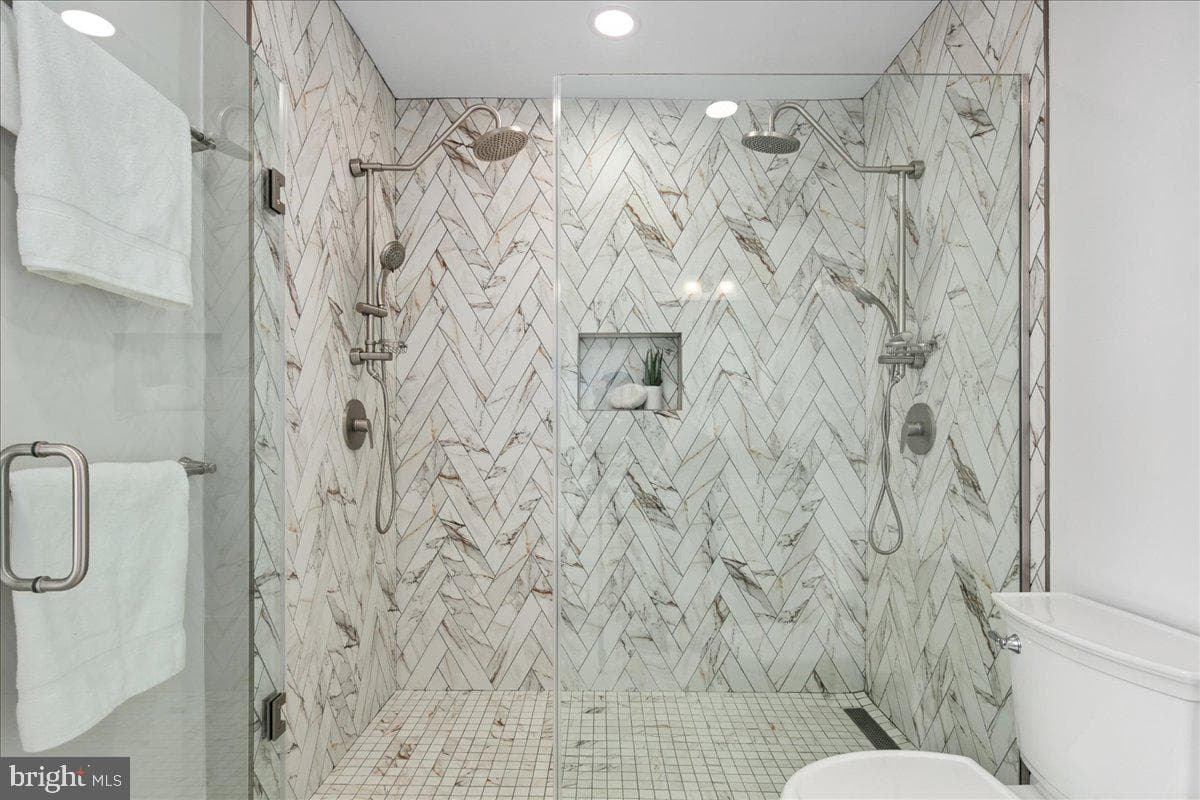 1501 Hamilton Street NW photo 42