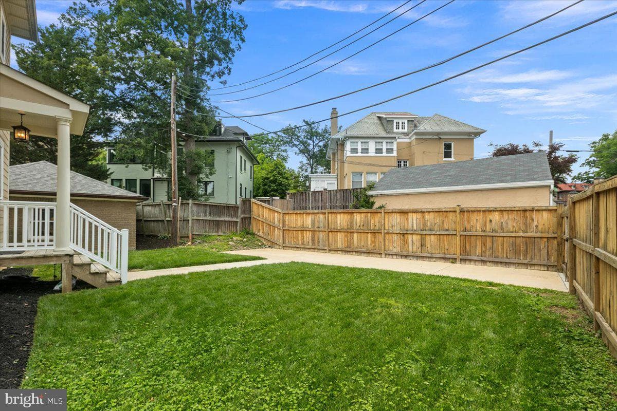 1501 Hamilton Street NW photo 89