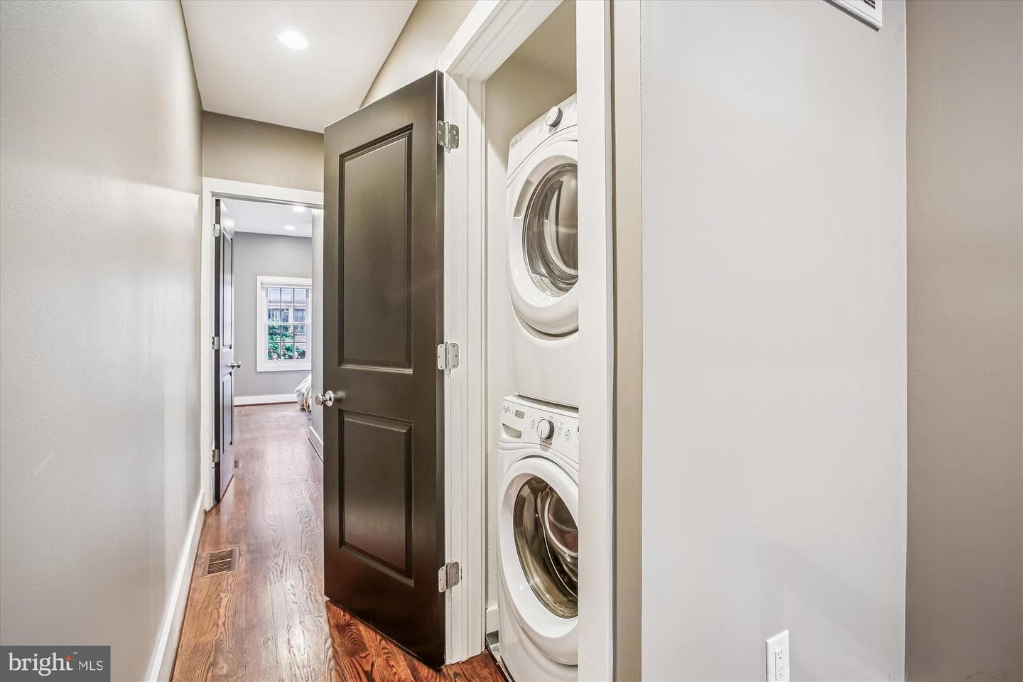 1521 9th Street NW photo 30