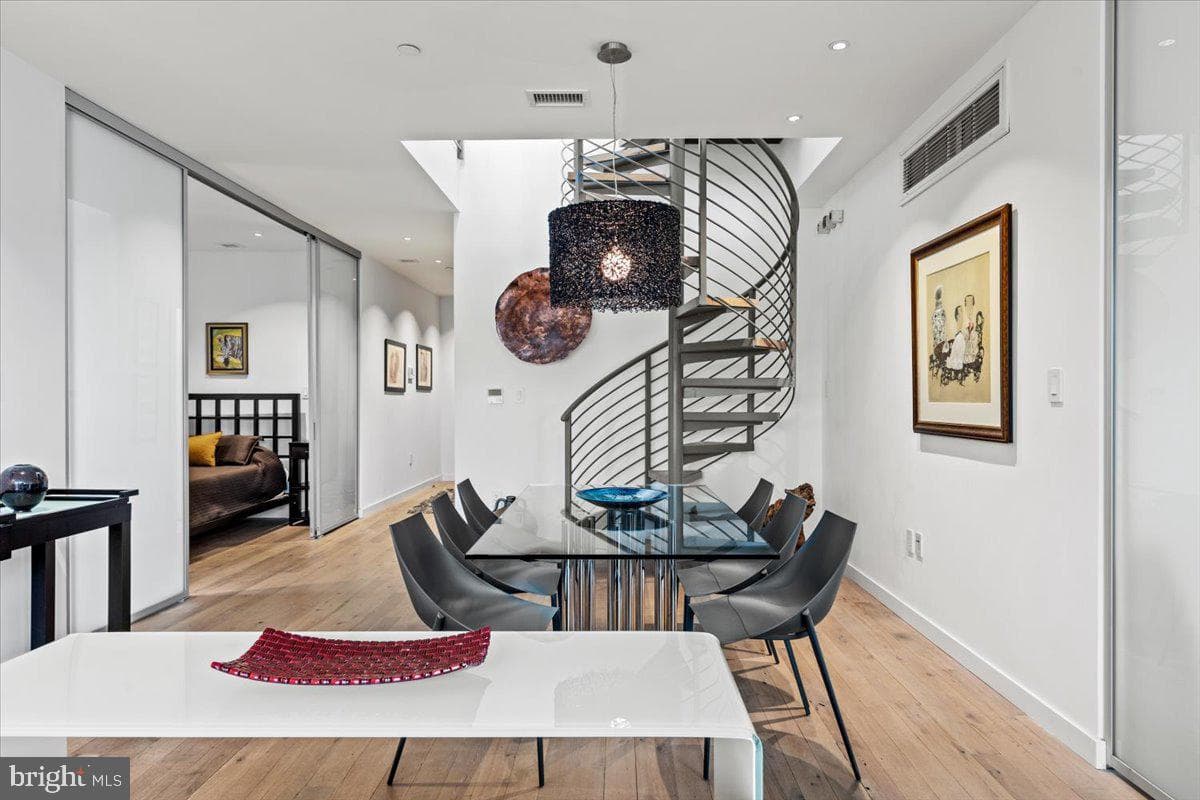 1932 9th Street NW #402 photo 8