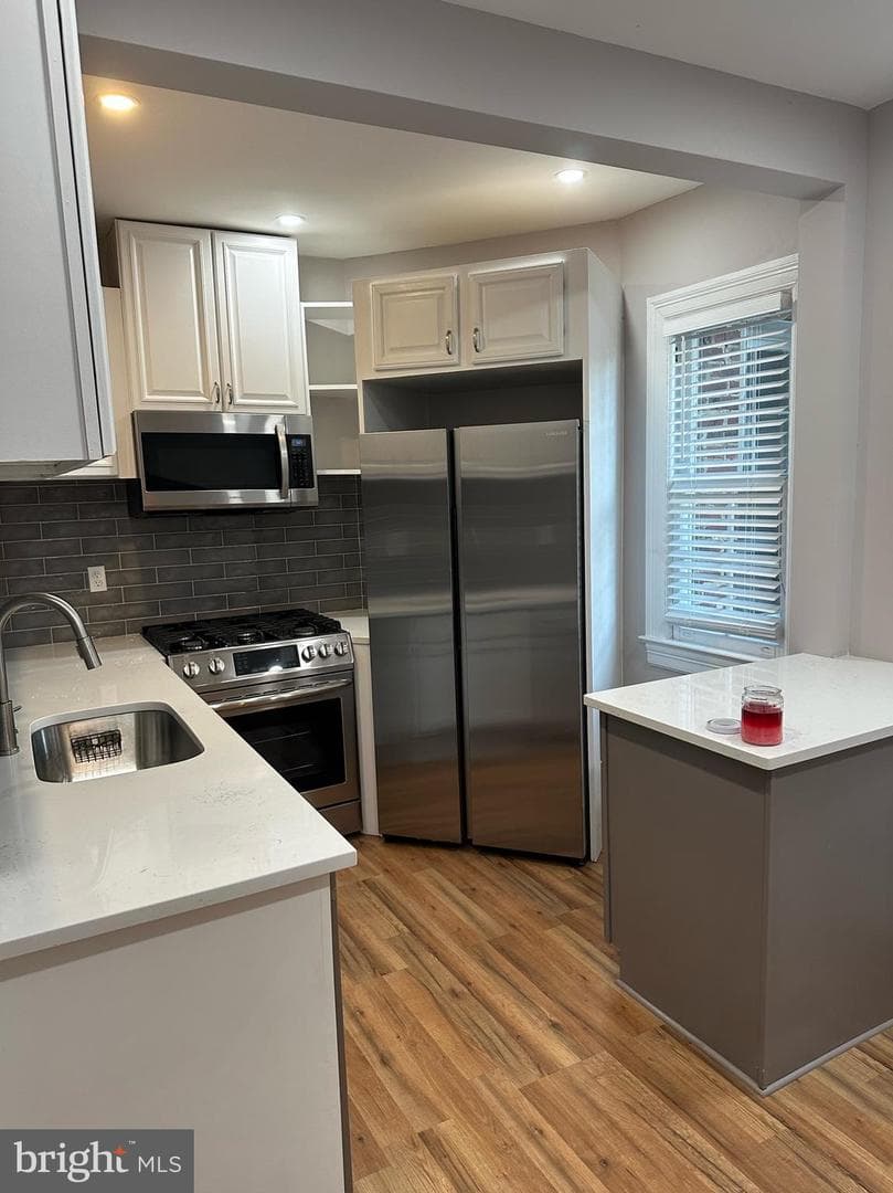 235 Emerson NW #104 photo 10