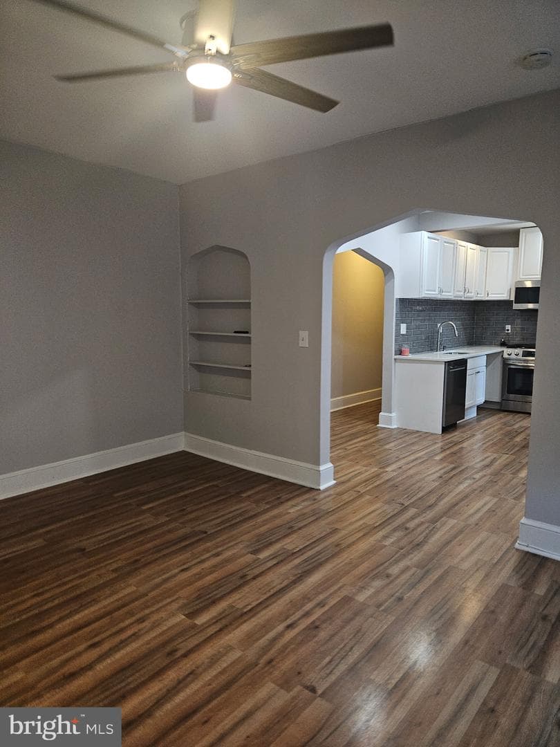 235 Emerson NW #104 photo 14
