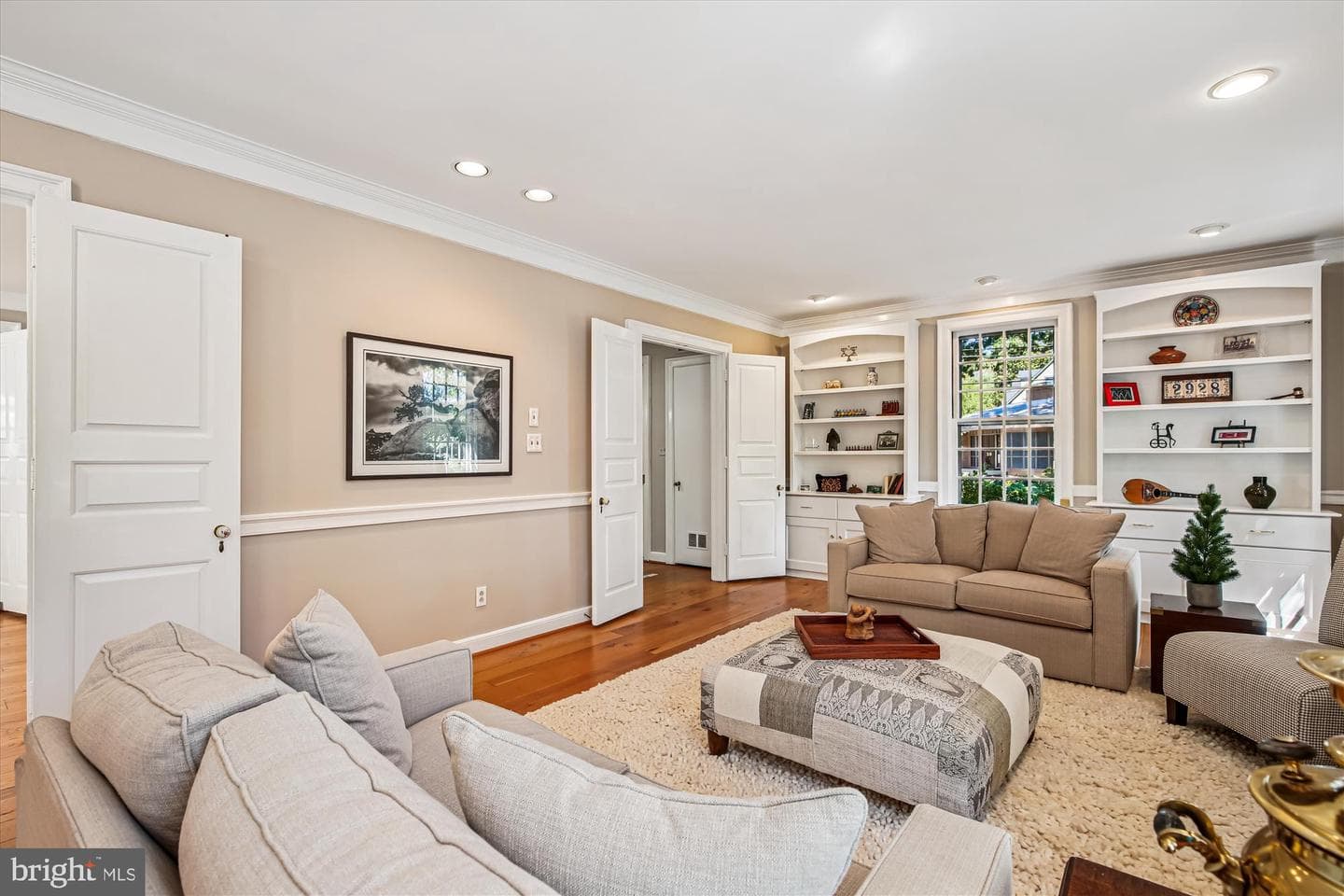 2928 Ellicott Street NW photo 7