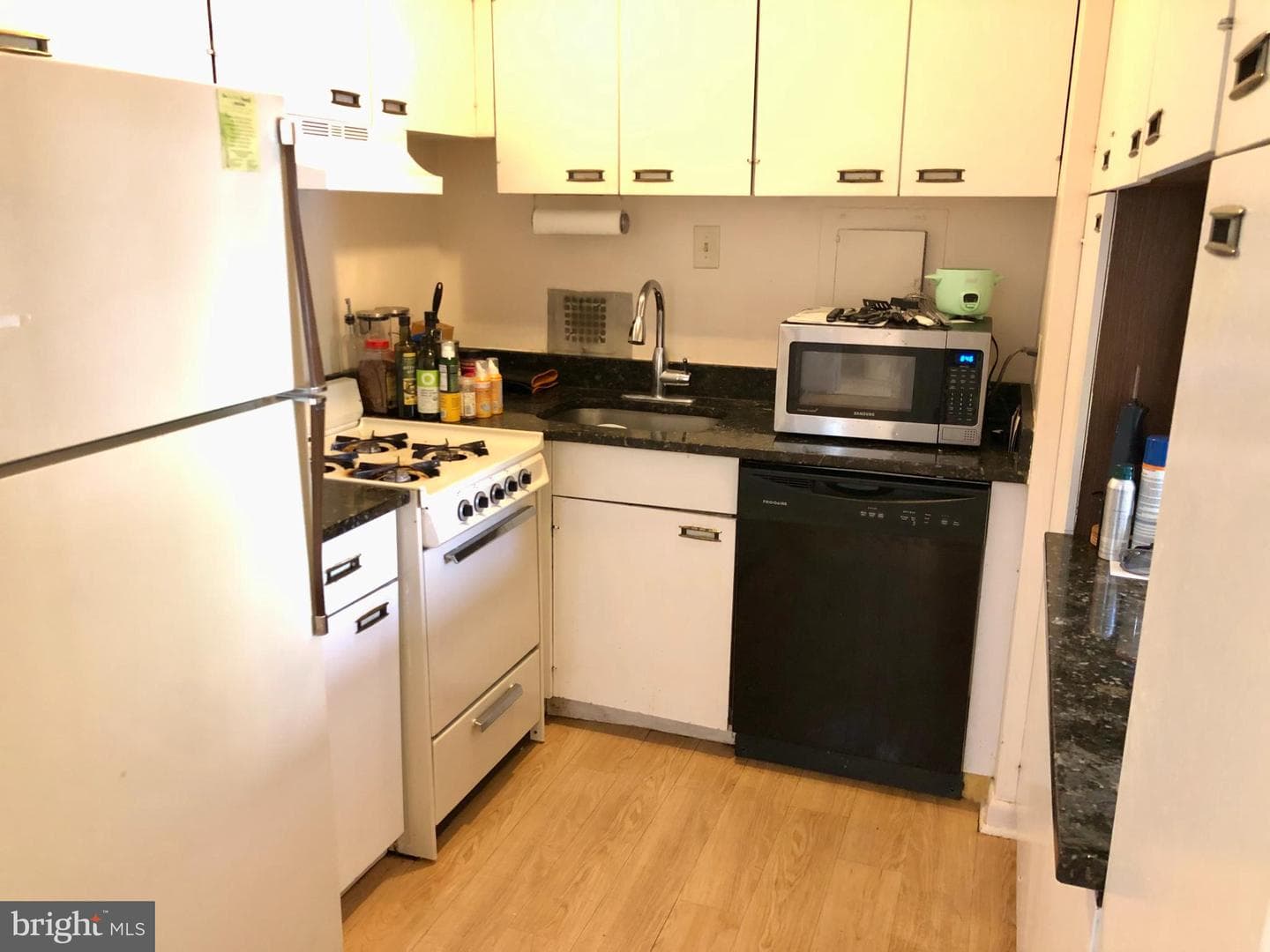 950 25th Street NW #n204 photo 9