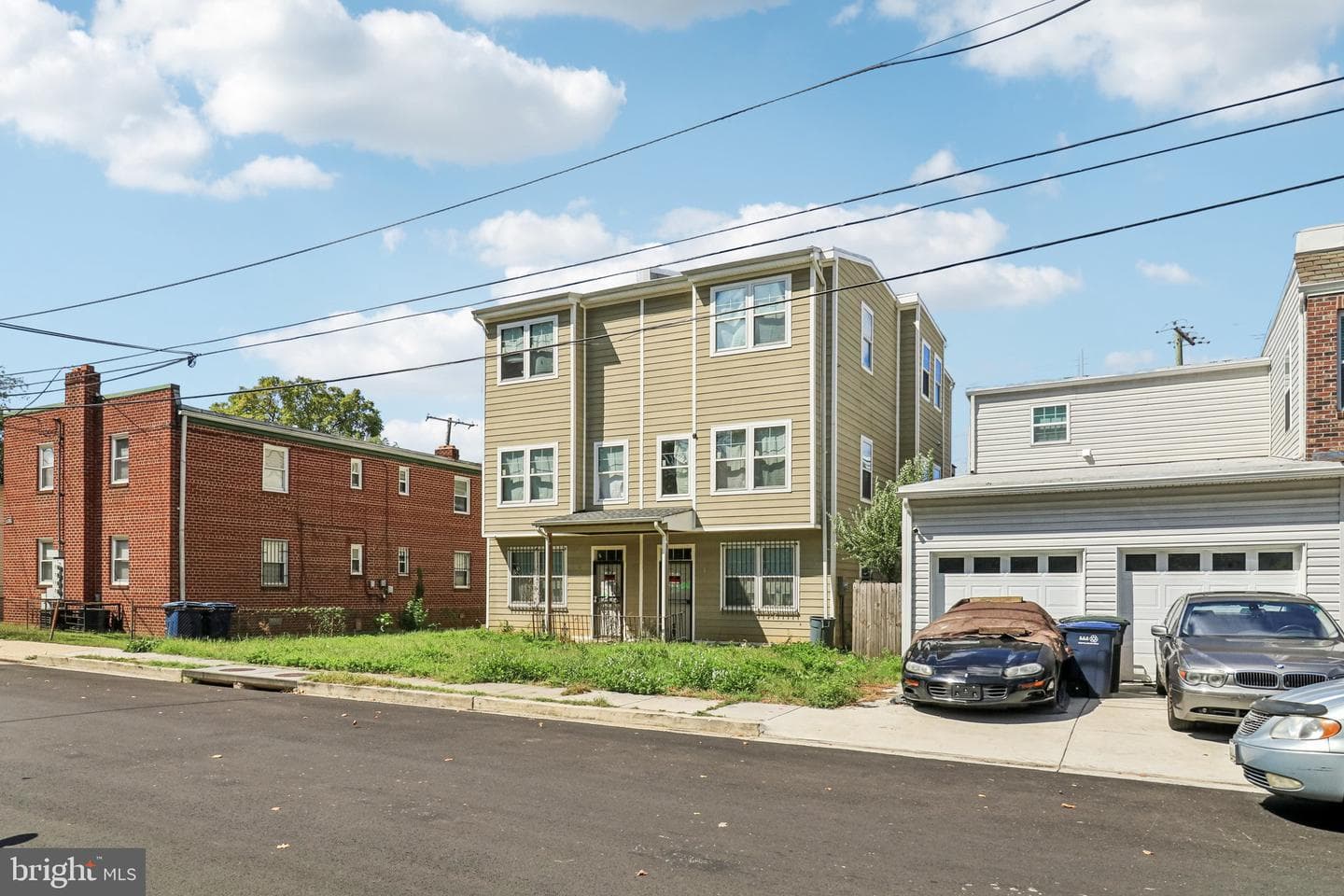 1058 44th Street NE, Washington