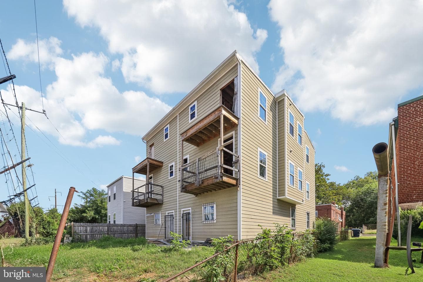 1058 44th Street NE photo 4