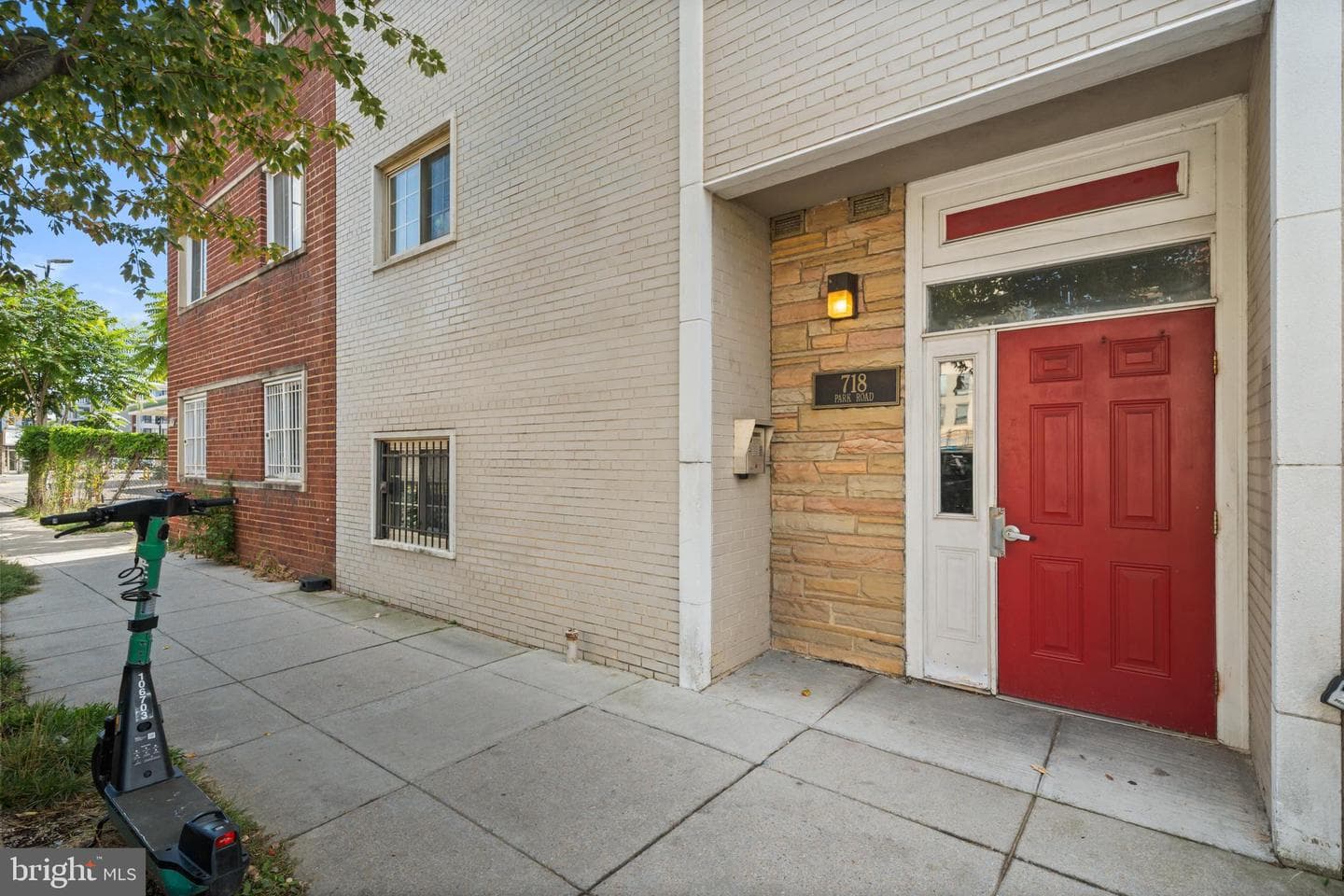 718 Park Road NW #6 photo 2