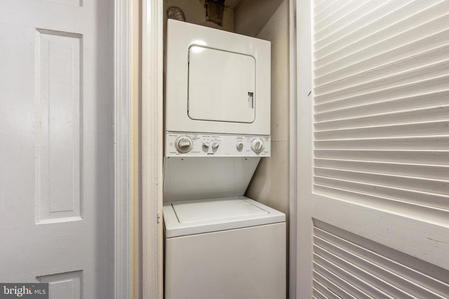 3814 V Street SE #101 photo 18