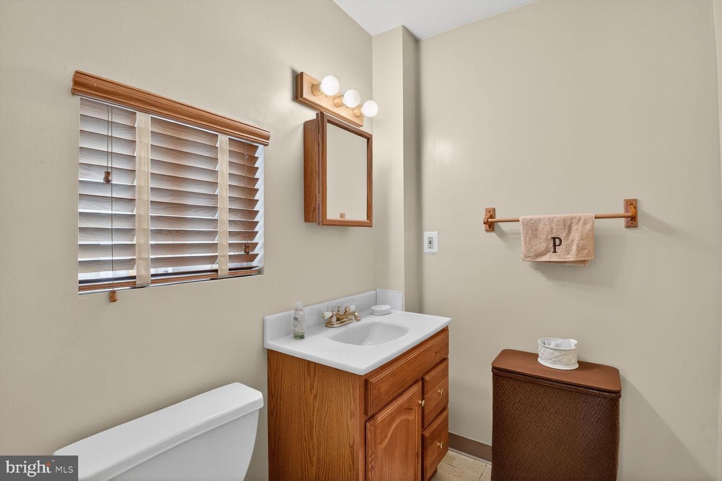 4716 Queens Chapel Terrace NE photo 11