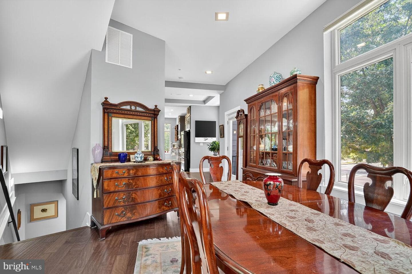 5700 Blair Road NE photo 14
