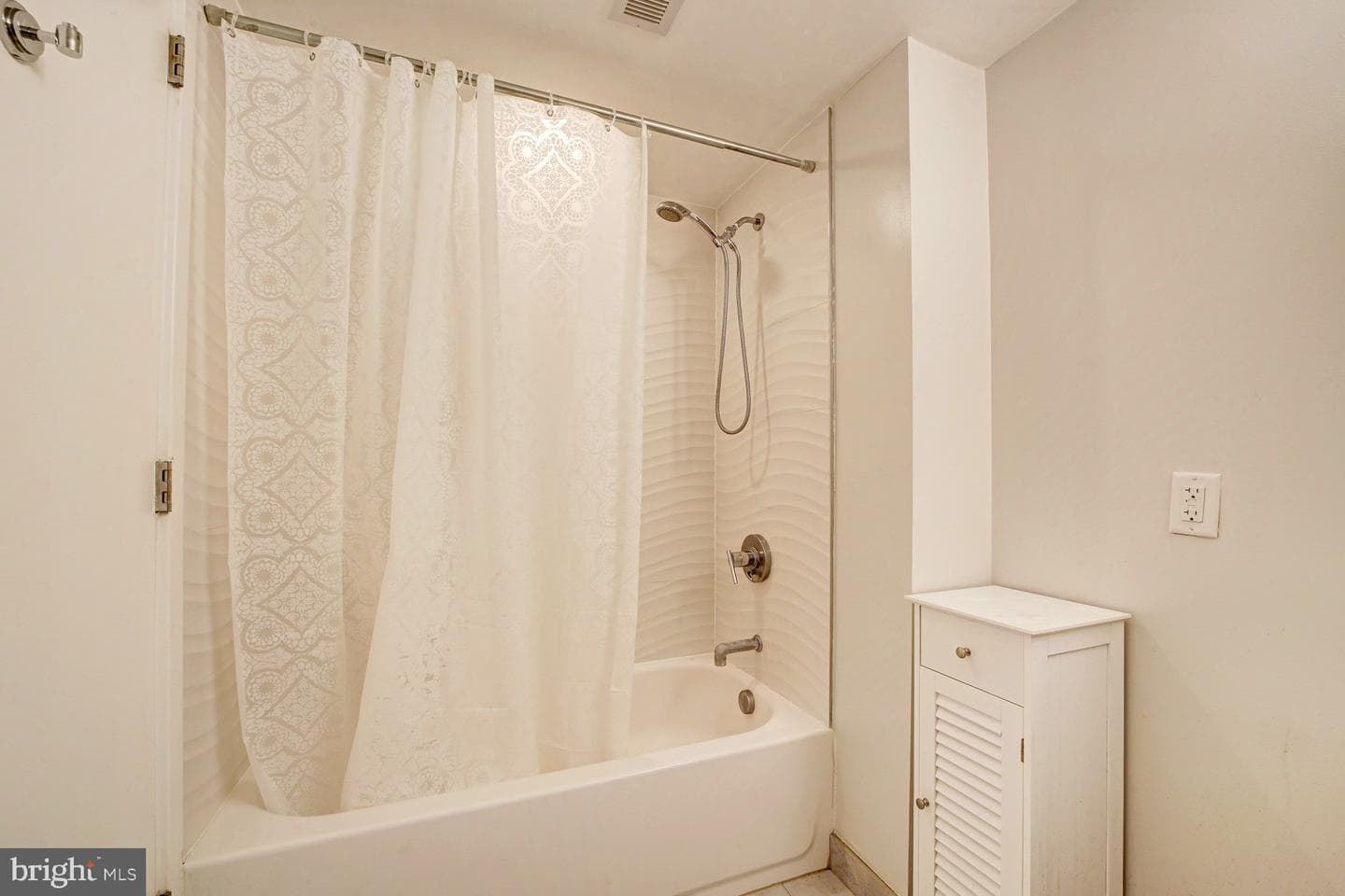 3511 13th Street NW #102 photo 12