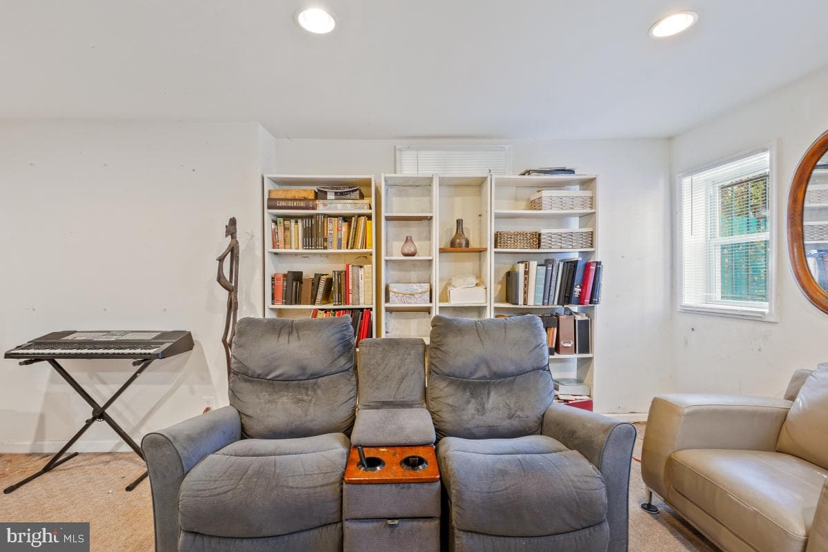 808 Somerset Place NW photo 35