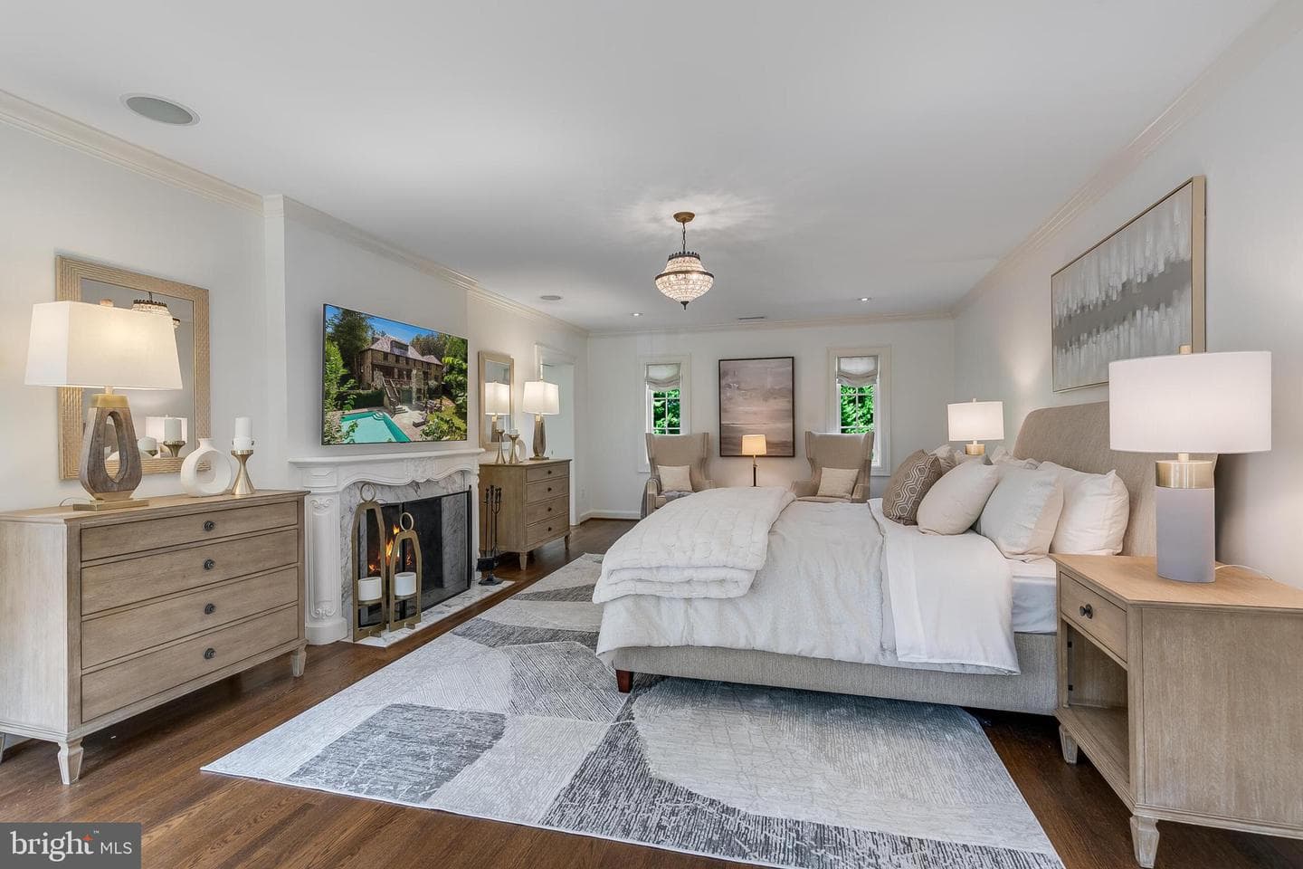 5033 Tilden Street NW photo 38