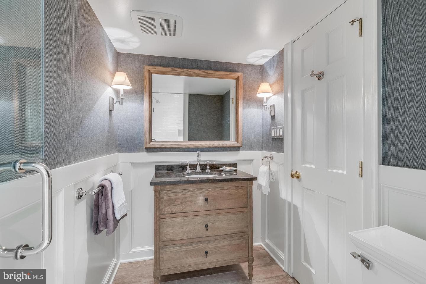 5033 Tilden Street NW photo 64