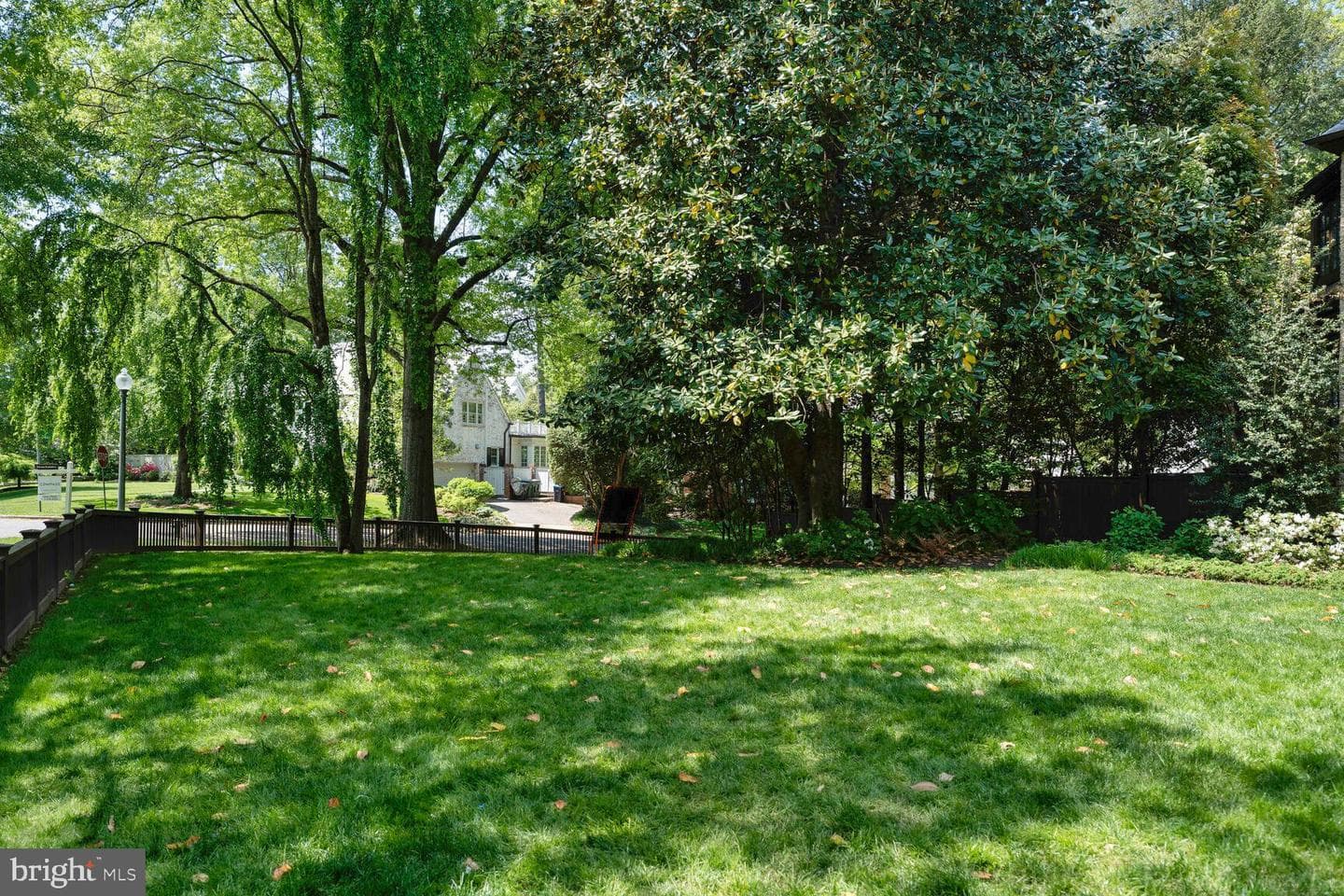 5033 Tilden Street NW photo 83