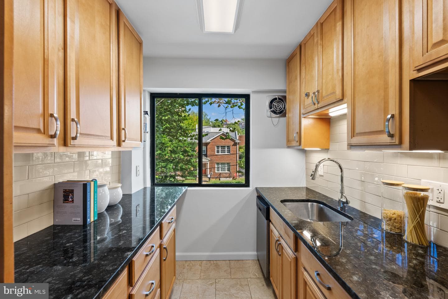 3901 Tunlaw Road NW #606 photo 12