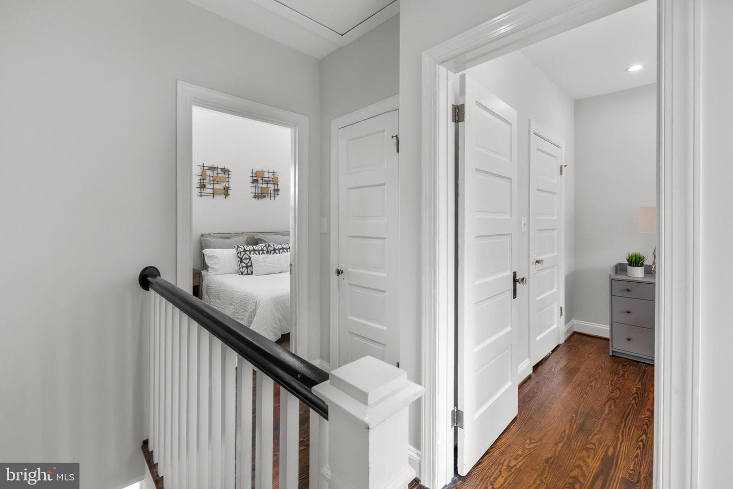 760 Hobart Place NW photo 21