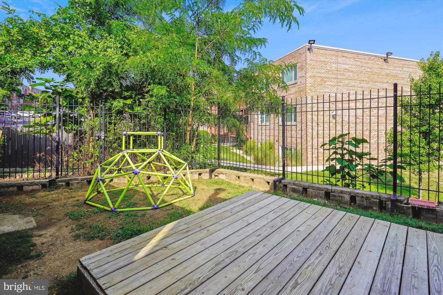 5338 Jay Street NE photo 6