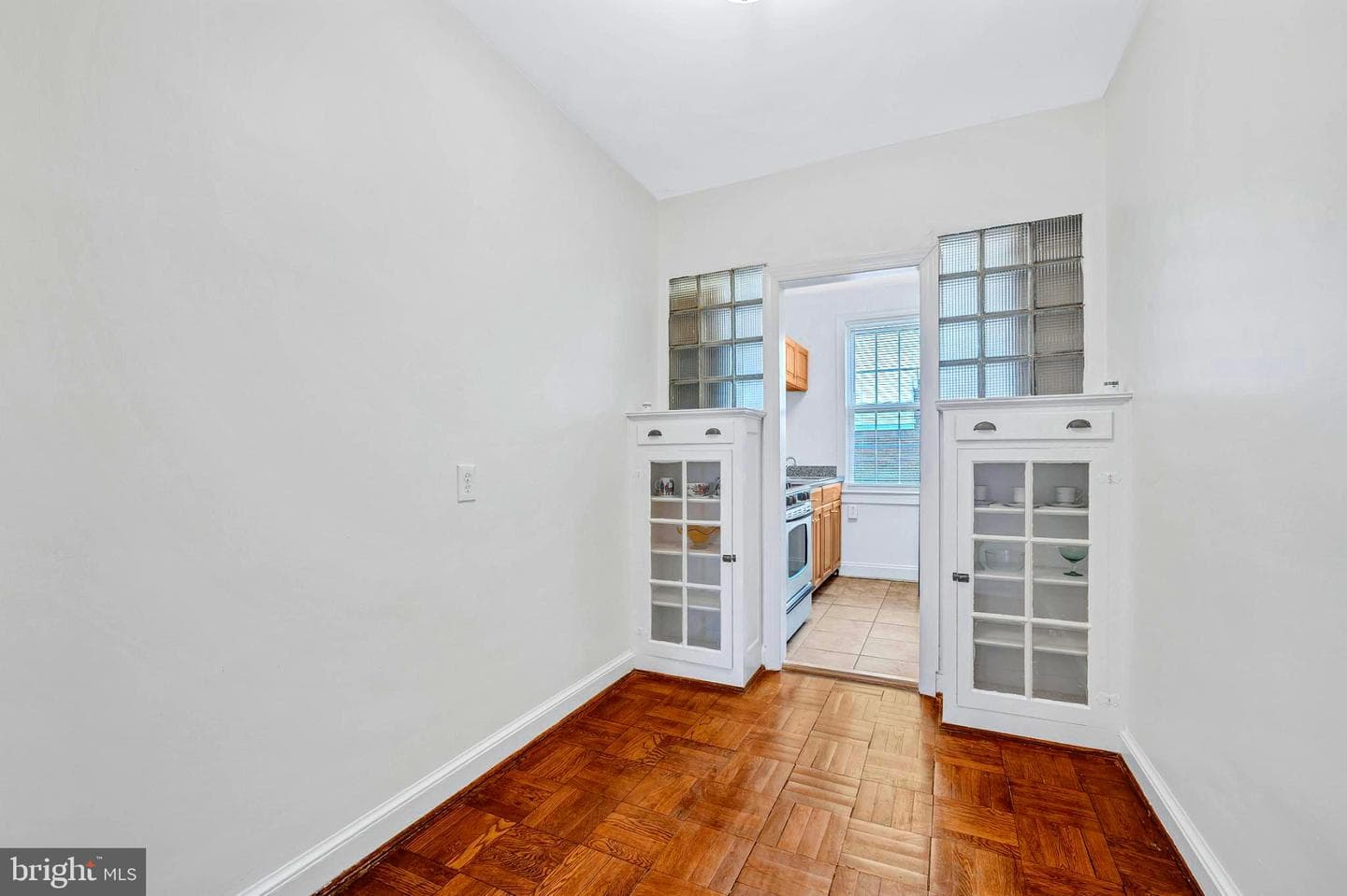 5200 N Capitol Street NW #204 photo 10