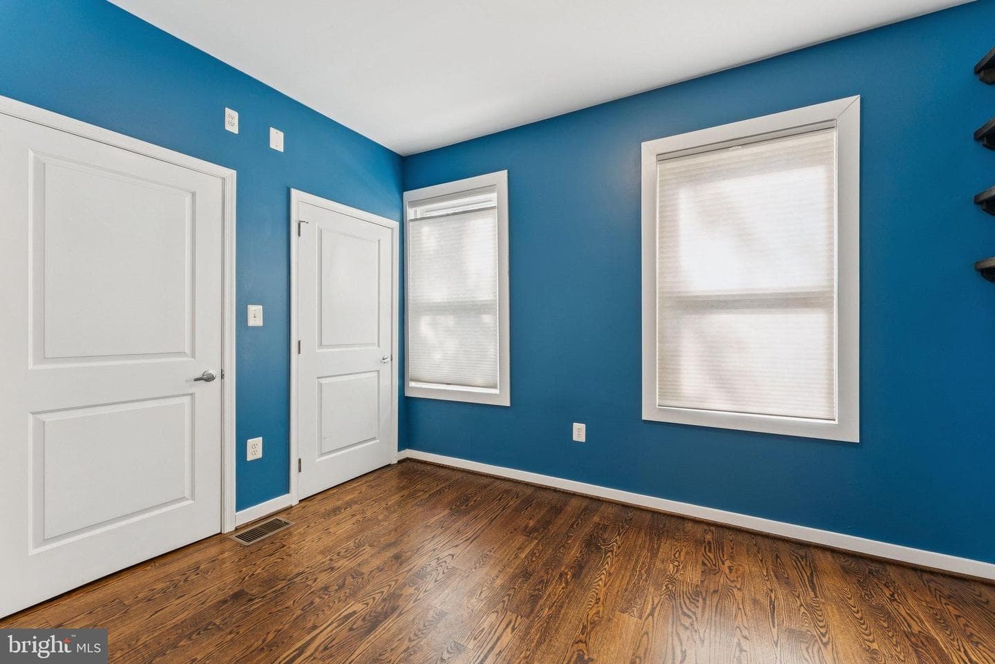 1528 Gales Street NE photo 11